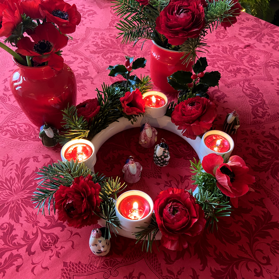 Form 767922 - Blumenring mit 4 Teelichthaltern 735B